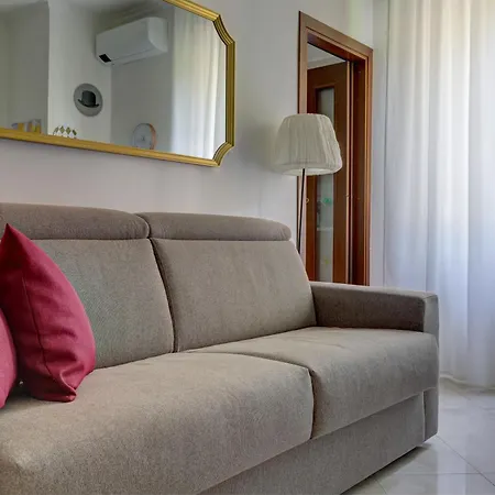 Vatican Doria 64 - And *