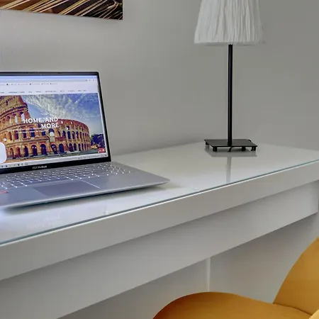 Apartment Vatican Doria 64 - And