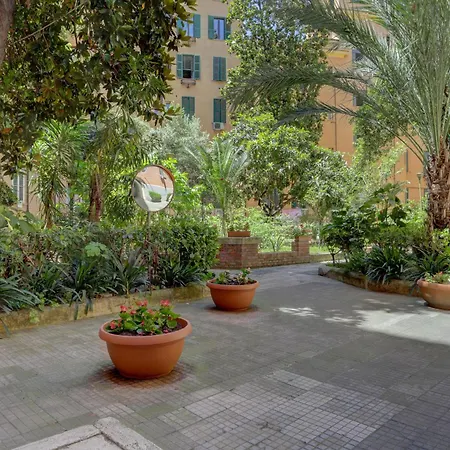 Apartment Vatican Doria 64 - And *